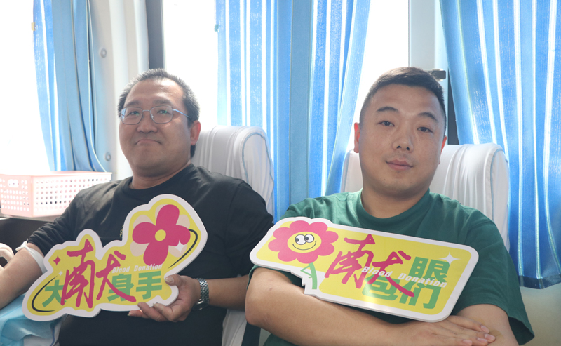内页.jpg