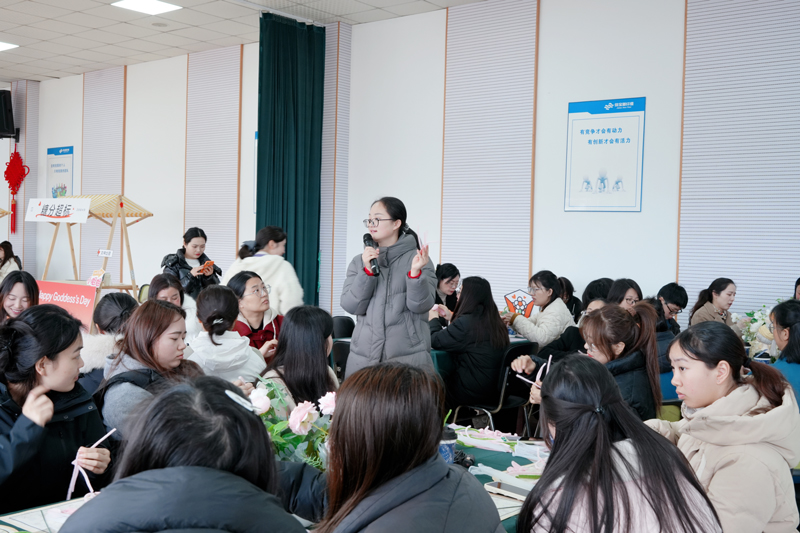 内页1.jpg
